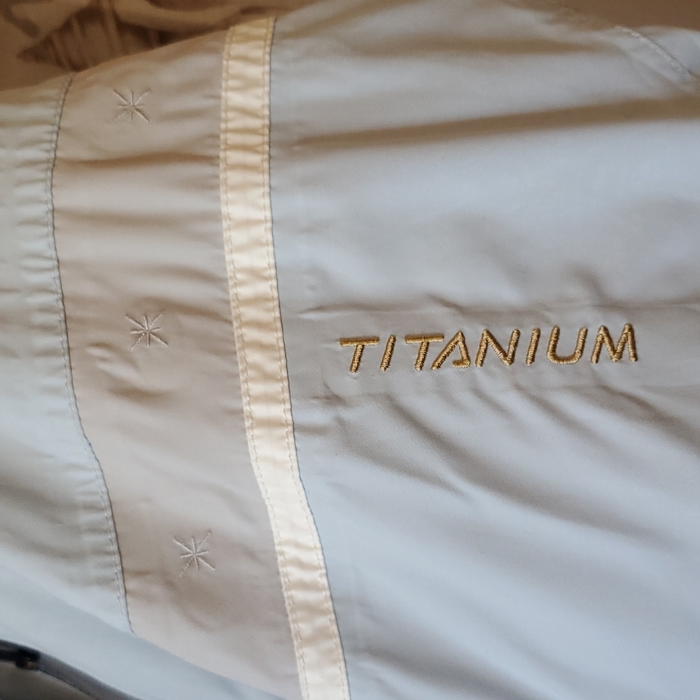 (2 jackets) Columbia Titanium ski jacket w zip in shell - Picture 3 of 10